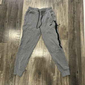 Nike grey joggers size small